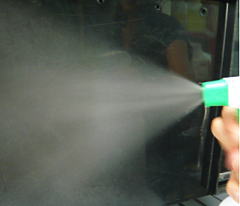 ハンドスプレー霧タイプ（きめ細かなミスト状に噴霧できるアルコール対応スプレー容器です）